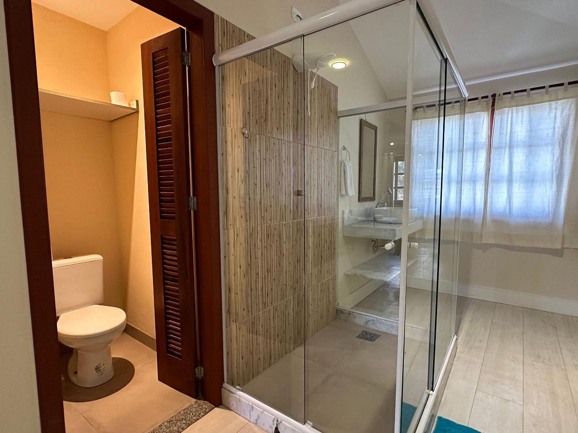 Holiday home Casa Maravilhosa A 100m Da De Geriba | Bze10